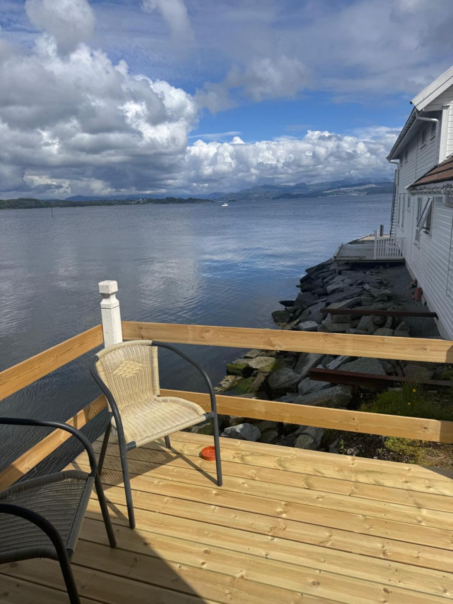 Sjoberg Hotell Og Ferie Leiligheter Østhusvik Exterior foto